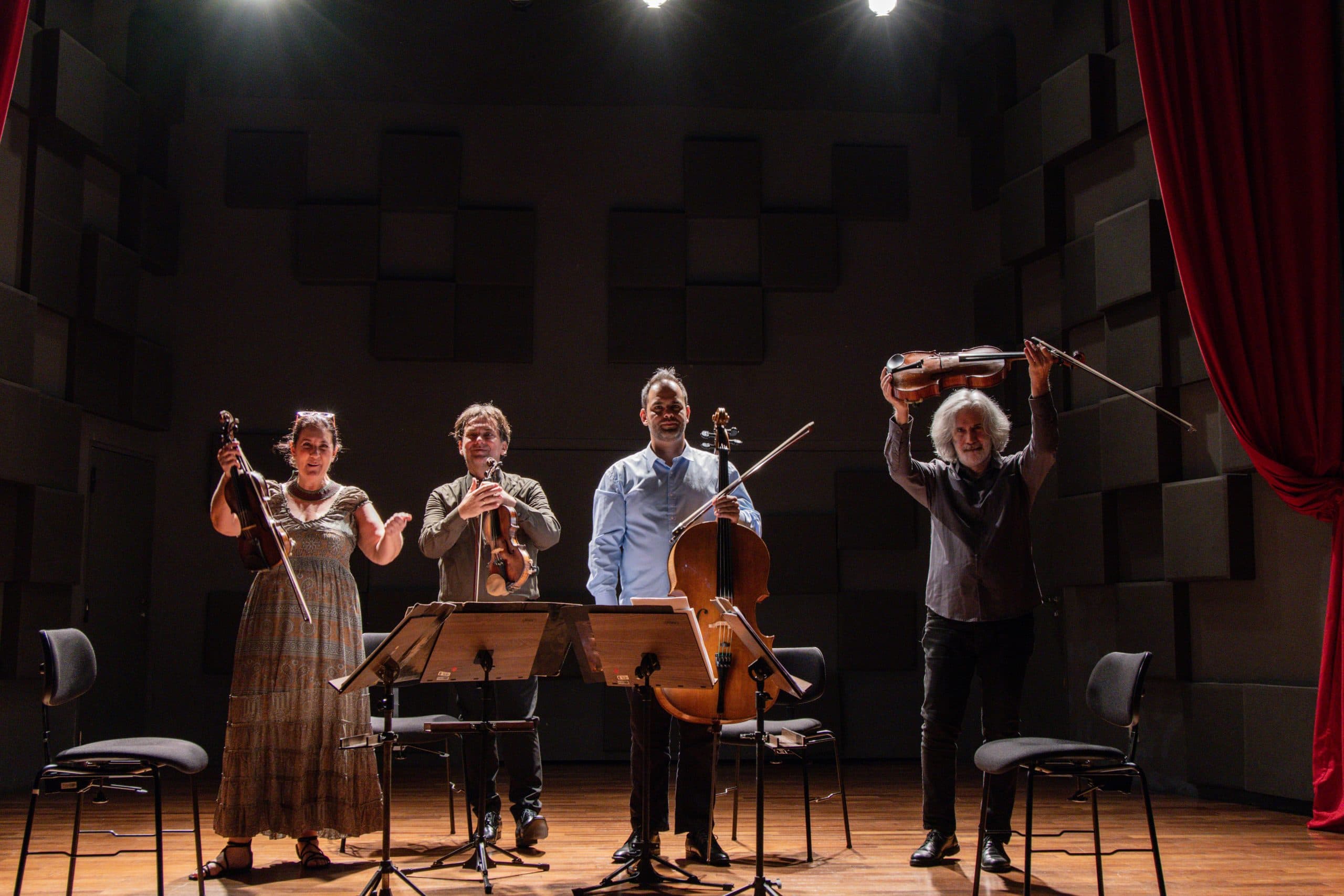 Quarteto de Cordas – Diálogos: Mozart, Haydn e Bingen